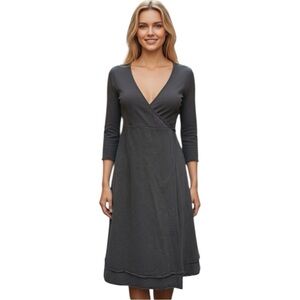 Leallo Black Wrap Dress Cotton Half Sleeve Size Medium EUC Casual Travel Dress